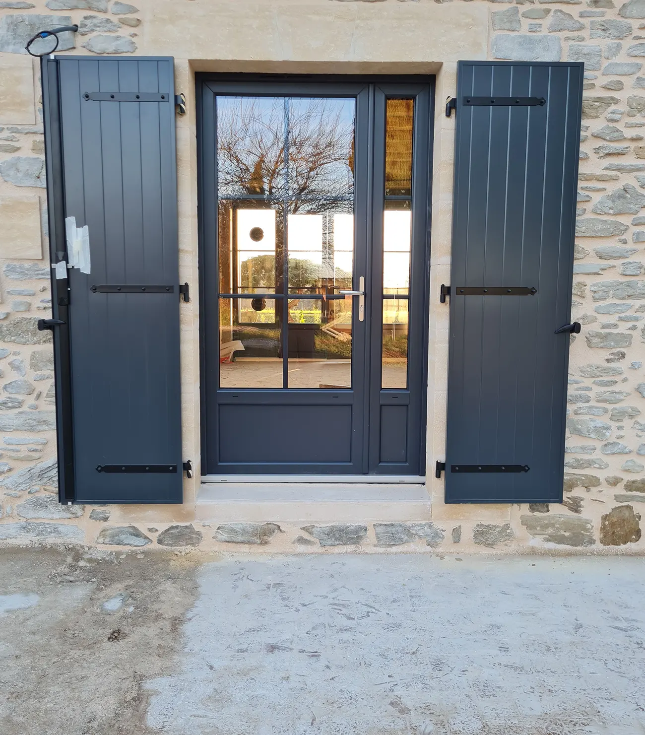Création de portes en Dordogne (24)